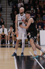5. zápas štvrťfinále Niké SBL: BC Prievidza - Inter Bratislava 79:78 (foto: Ladislav Szibilla)	