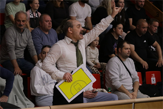 5. zápas štvrťfinále Niké SBL: BC Prievidza - Inter Bratislava 79:78 (foto: Ladislav Szibilla)	