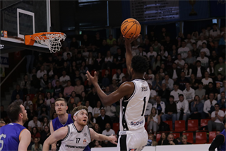 1. zápas semifinále Niké SBL: BC Prievidza - Spišskí Rytieri 81:83 (foto: Ladislav Szibilla)	
