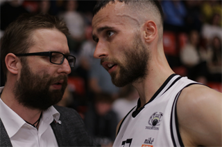 1. zápas semifinále Niké SBL: BC Prievidza - Spišskí Rytieri 81:83 (foto: Ladislav Szibilla)	