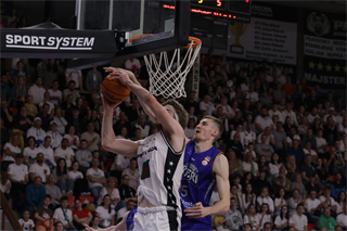 1. zápas semifinále Niké SBL: BC Prievidza - Spišskí Rytieri 81:83 (foto: Ladislav Szibilla)	