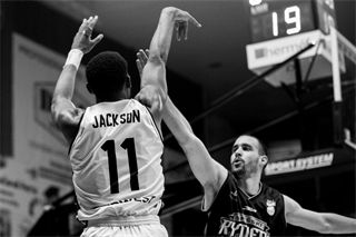1. semifinále Niké SBL: BC Prievidza - Spišskí Rytieri 81:83 (foto: Vladimír Králik)	