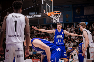 1. semifinále Niké SBL: BC Prievidza - Spišskí Rytieri 81:83 (foto: Vladimír Králik)	