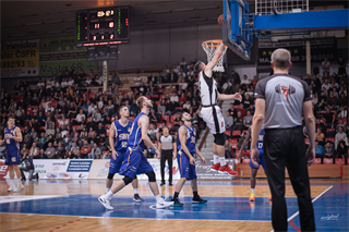 BC Prievidza -BK 04 AC LB Spišská Nová Ves 71:82 (foto: Vladimír Králik)