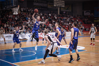 BC Prievidza -BK 04 AC LB Spišská Nová Ves 71:82 (foto: Vladimír Králik)