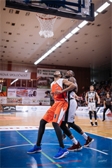 BC Prievidza -PP & TV RAJ Žilina 64:58 (foto: Vladimír Králik)