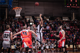BC Prievidza -PP & TV RAJ Žilina 64:58 (foto: Vladimír Králik)
