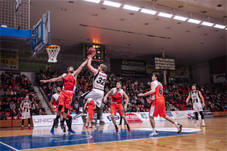 BC Prievidza -PP & TV RAJ Žilina 64:58 (foto: Vladimír Králik)