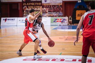 BC Prievidza -PP & TV RAJ Žilina 64:58 (foto: Vladimír Králik)