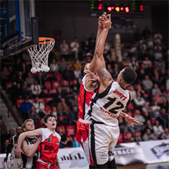 BC Prievidza -PP & TV RAJ Žilina 64:58 (foto: Vladimír Králik)