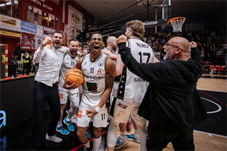 5. zápas štvrťfinále Niké SBL: BC Prievidza - Inter Bratislava 79:78 (foto: Vladimír Králik)	