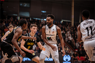 5. zápas štvrťfinále Niké SBL: BC Prievidza - Inter Bratislava 79:78 (foto: Vladimír Králik)	