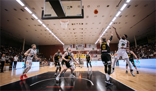 5. zápas štvrťfinále Niké SBL: BC Prievidza - Inter Bratislava 79:78 (foto: Vladimír Králik)	