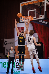 5. zápas štvrťfinále Niké SBL: BC Prievidza - Inter Bratislava 79:78 (foto: Vladimír Králik)	