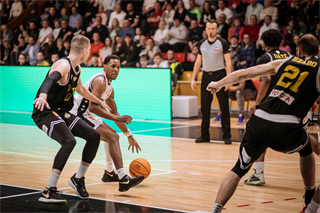 5. zápas štvrťfinále Niké SBL: BC Prievidza - Inter Bratislava 79:78 (foto: Vladimír Králik)	