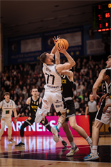 5. zápas štvrťfinále Niké SBL: BC Prievidza - Inter Bratislava 79:78 (foto: Vladimír Králik)	