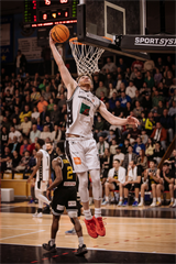 5. zápas štvrťfinále Niké SBL: BC Prievidza - Inter Bratislava 79:78 (foto: Vladimír Králik)	