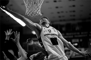 5. zápas štvrťfinále Niké SBL: BC Prievidza - Inter Bratislava 79:78 (foto: Vladimír Králik)	
