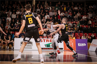 5. zápas štvrťfinále Niké SBL: BC Prievidza - Inter Bratislava 79:78 (foto: Vladimír Králik)	