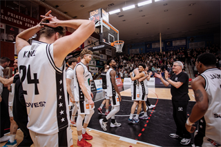 5. zápas štvrťfinále Niké SBL: BC Prievidza - Inter Bratislava 79:78 (foto: Vladimír Králik)	