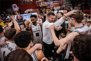 5. zápas štvrťfinále Niké SBL: BC Prievidza - Inter Bratislava 79:78 (foto: Vladimír Králik)	