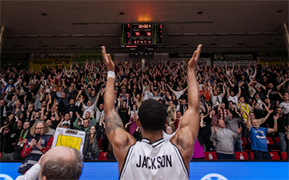 5. zápas štvrťfinále Niké SBL: BC Prievidza - Inter Bratislava 79:78 (foto: Vladimír Králik)	
