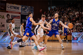 3. semifinále Niké SBL: BC Prievidza - Spišskí Rytieri 102:89 (foto: Vladimír Králik)	