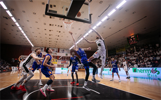 3. semifinále Niké SBL: BC Prievidza - Spišskí Rytieri 102:89 (foto: Vladimír Králik)	