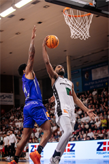 3. semifinále Niké SBL: BC Prievidza - Spišskí Rytieri 102:89 (foto: Vladimír Králik)	
