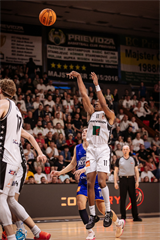 3. semifinále Niké SBL: BC Prievidza - Spišskí Rytieri 102:89 (foto: Vladimír Králik)	