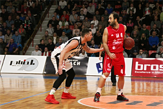 BC Prievidza- MBK Rieker Com-Therm Komárno 86:62 (foto: Ladislav Szibilla)