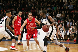 BC Prievidza- MBK Rieker Com-Therm Komárno 86:62 (foto: Ladislav Szibilla)