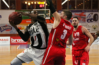 BC Prievidza- MBK Rieker Com-Therm Komárno 86:62 (foto: Ladislav Szibilla)