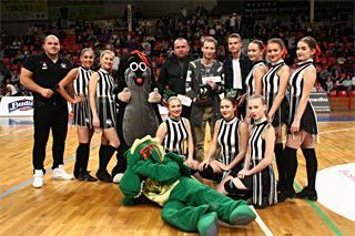 BC Prievidza- MBK Rieker Com-Therm Komárno 86:62 (foto: Ladislav Szibilla)