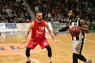 BC Prievidza- MBK Rieker Com-Therm Komárno 86:62 (foto: Ladislav Szibilla)