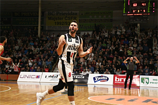 BC Prievidza- MBK Rieker Com-Therm Komárno 86:62 (foto: Ladislav Szibilla)