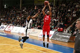 BC Prievidza- MBK Rieker Com-Therm Komárno 86:62 (foto: Ladislav Szibilla)