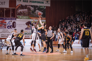16. kolo BC Prievidza –BK Inter Bratislava 56:69 (foto: Vladimír Králik)
