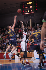 BC Prievidza – Iskra Svit 72:82 (foto: Vladimír Králik)