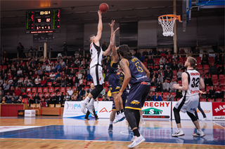 BC Prievidza – Iskra Svit 72:82 (foto: Vladimír Králik)