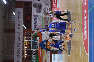9. kolo Eurovia SBL: BC Prievidza - VŠEMvs Karlovka Bratislava 70:59 (2. fotogaléria)