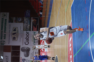 9. kolo Eurovia SBL: BC Prievidza - VŠEMvs Karlovka Bratislava 70:59 (2. fotogaléria)
