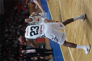 9. kolo Eurovia SBL: BC Prievidza - VŠEMvs Karlovka Bratislava 70:59 (2. fotogaléria)