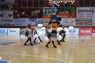 9. kolo Eurovia SBL: BC Prievidza - VŠEMvs Karlovka Bratislava 70:59 (2. fotogaléria)