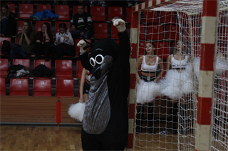 9. kolo Eurovia SBL: BC Prievidza - VŠEMvs Karlovka Bratislava 70:59 (2. fotogaléria)
