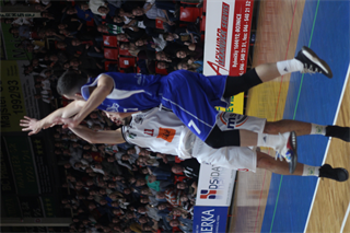 9. kolo Eurovia SBL: BC Prievidza - VŠEMvs Karlovka Bratislava 70:59 (2. fotogaléria)