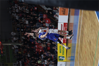 9. kolo Eurovia SBL: BC Prievidza - VŠEMvs Karlovka Bratislava 70:59 (2. fotogaléria)