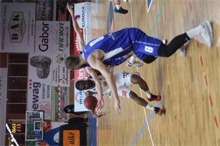 9. kolo Eurovia SBL: BC Prievidza - VŠEMvs Karlovka Bratislava 70:59 (2. fotogaléria)