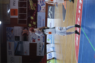 9. kolo Eurovia SBL: BC Prievidza - VŠEMvs Karlovka Bratislava 70:59 (2. fotogaléria)