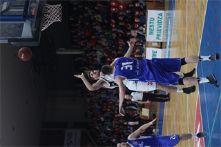 9. kolo Eurovia SBL: BC Prievidza - VŠEMvs Karlovka Bratislava 70:59 (2. fotogaléria)